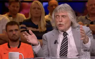 Johan Derksen geeft voorkeur aan Weghorst boven Memphis