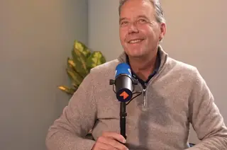 'Makkelie beïnvloedt competitie met zijn foute beslissingen'