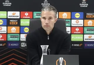 Van Persie dolblij met zege tegen Graz