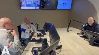 Kale en Kokkie en de directeur van NEC