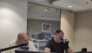 Kale en Kokkie zien het spoken rondom Ajax