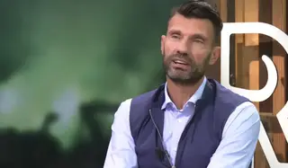 Feyenoord-supporters klagen over 'Ruud van der Knaak'