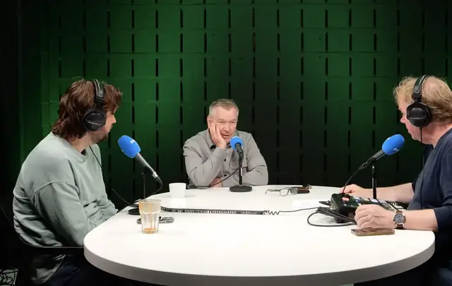 Hans Nijland haalt uit naar KNVB en Ajax: ‘Idioterie!’