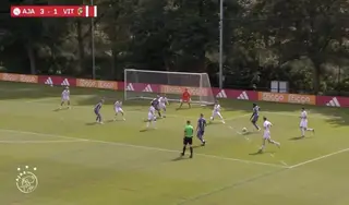 Samenvatting Ajax - Vitesse 4-1 (oefenduel)