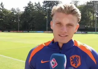 Sem Steijn bij Oranje: "Zweet in handen"