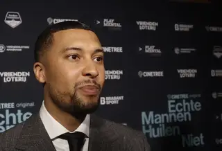 Documentaire Echte Mannen Huilen