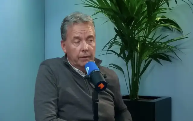 ‘Bij verlies tegen FC Twente was Heitinga ook aangebleven'