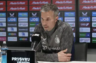 Van Persie voelt de druk bij Feyenoord niet toenemen