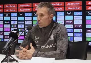 Van Perie over confrontatie met Feyenoord-fans