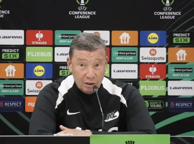 Echteld over zijn ambties als hoofdcoach bij AZ