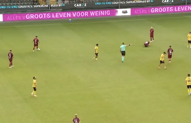 Bijzondere rode kaart in oefenwedstrijd VVV met één gele kaart