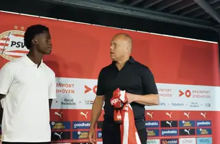 PSV neemt Ayoni Santos over van Sparta