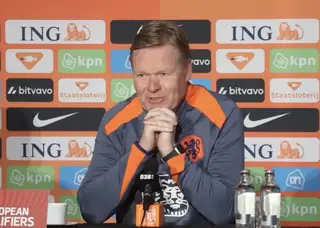 Koeman gaat discussie aan over eigen Oranje-toekomst