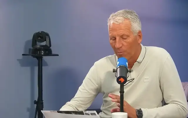 ‘Te Kloese bouwt elftal, Kroes meer makelaar’