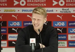 Brakende PSV-speler en Schouten op '10'