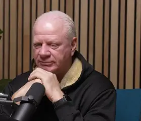 Van Loen: ‘Van Hanegem stak mes in mijn rug’