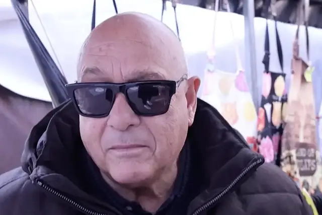 Ajax-fans halen uit naar bestuur