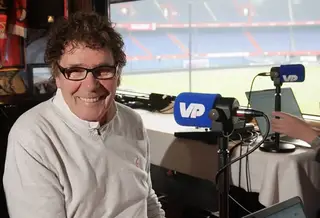 Van Hanegem krijgt er pijn in zijn hoofd van