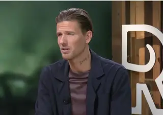 Hoe moet Feyenoord verder met keeper Justin Bijlow?