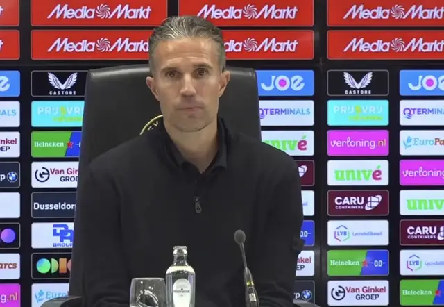 Van Persie is klaar met Timber en stapt niet zelf op