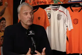 ‘Frenkie de Jong en Virgil van Dijk moeten opstaan bij Oranje
