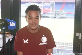 Grootfaam komt met goedmakertje voor Van Hanegem
