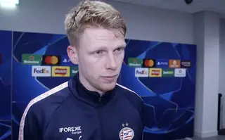 Historische PSV-zege in CL bij Liverpool (1-4)