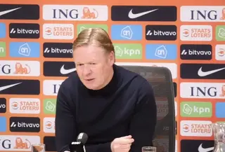 Koeman deelt WK-kansen Kees Smit