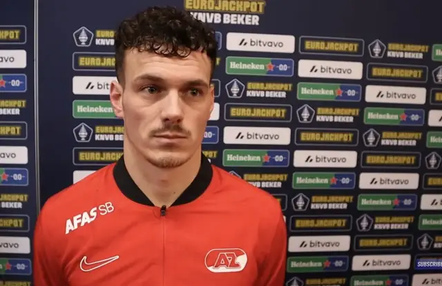 Hornkamp lacht na horen bizarre statistiek bij AZ-Twente