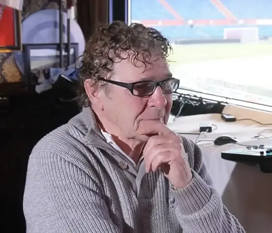 Emotionele brief raakt Van Hanegem