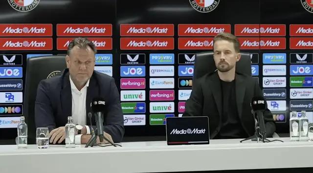 Toekomst Van Persie bij Feyenoord is onzeker