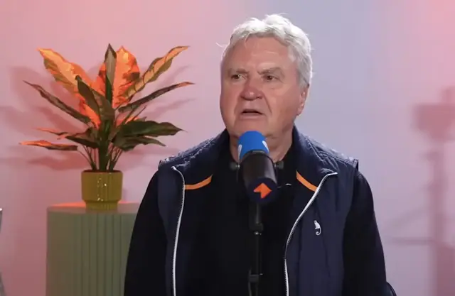 Guus Hiddink geëmotioneerd over Leo Beenhakker