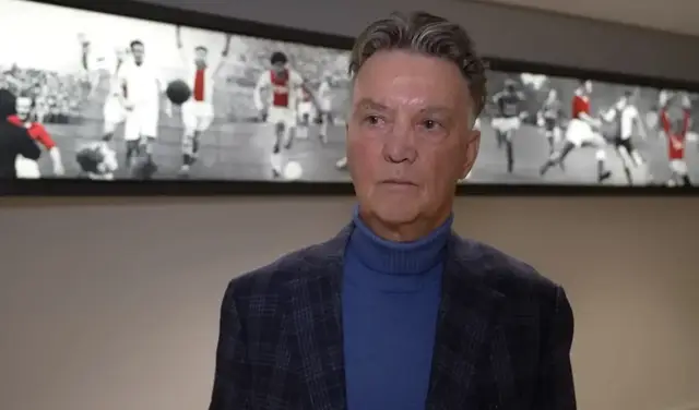 Louis van Gaal kijkt vooruit en blikt terug