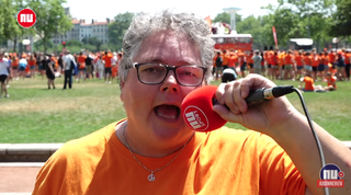 Fans in Lyon brengen laatste ode aan Oranje