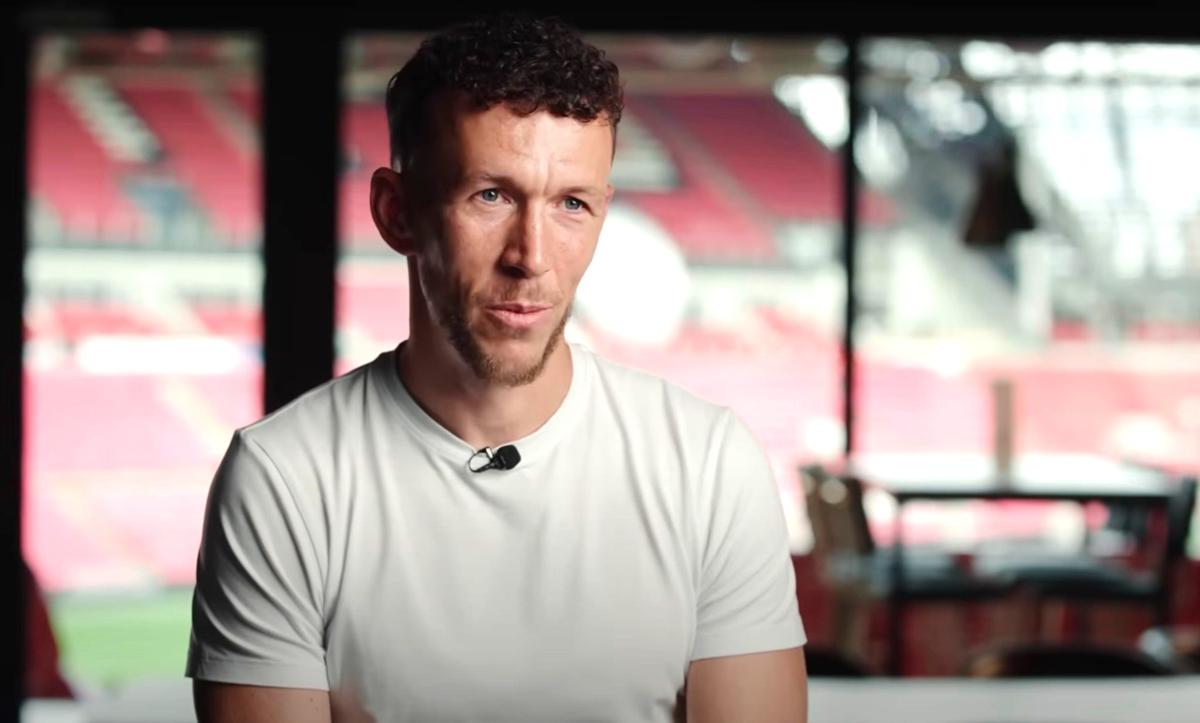 Ivan Perisic blijft langer bij PSV ondanks interesse van Barça